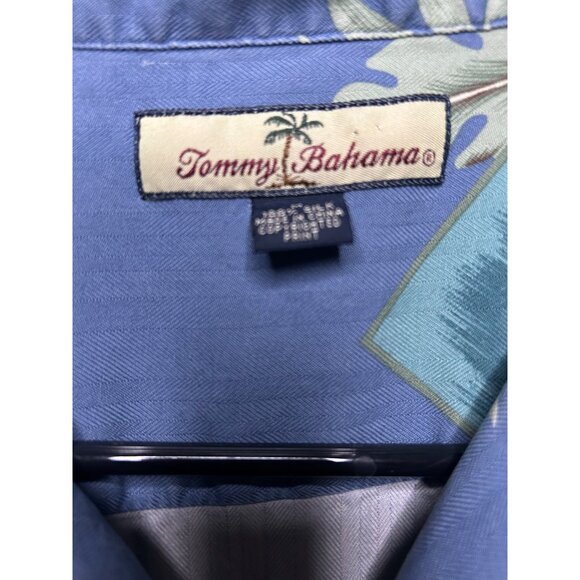Tommy Bahama Mens Hawaiian Button-Up Shirt Size M Blue Tropical Pineapple Print - Picture 5 of 12